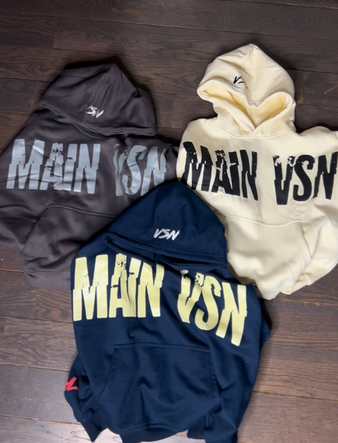 Main Vsn Pullover Hoodies
